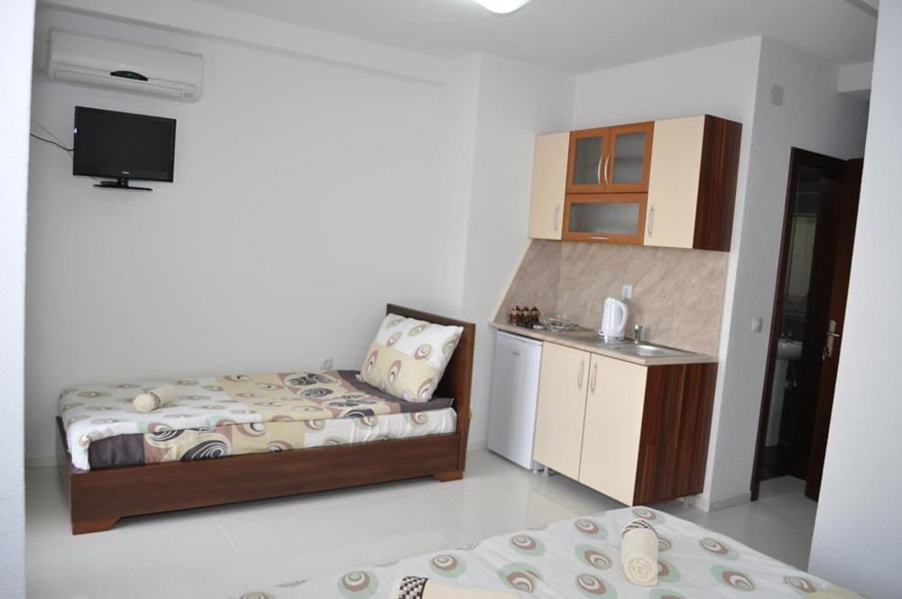 Marina Apartments โอครีด ห้อง รูปภาพ